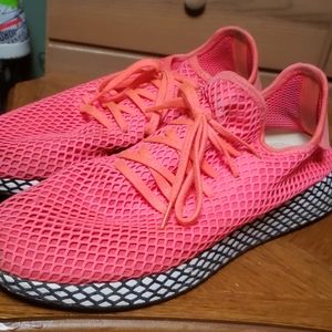 Adidas deerupt Runner 🦌